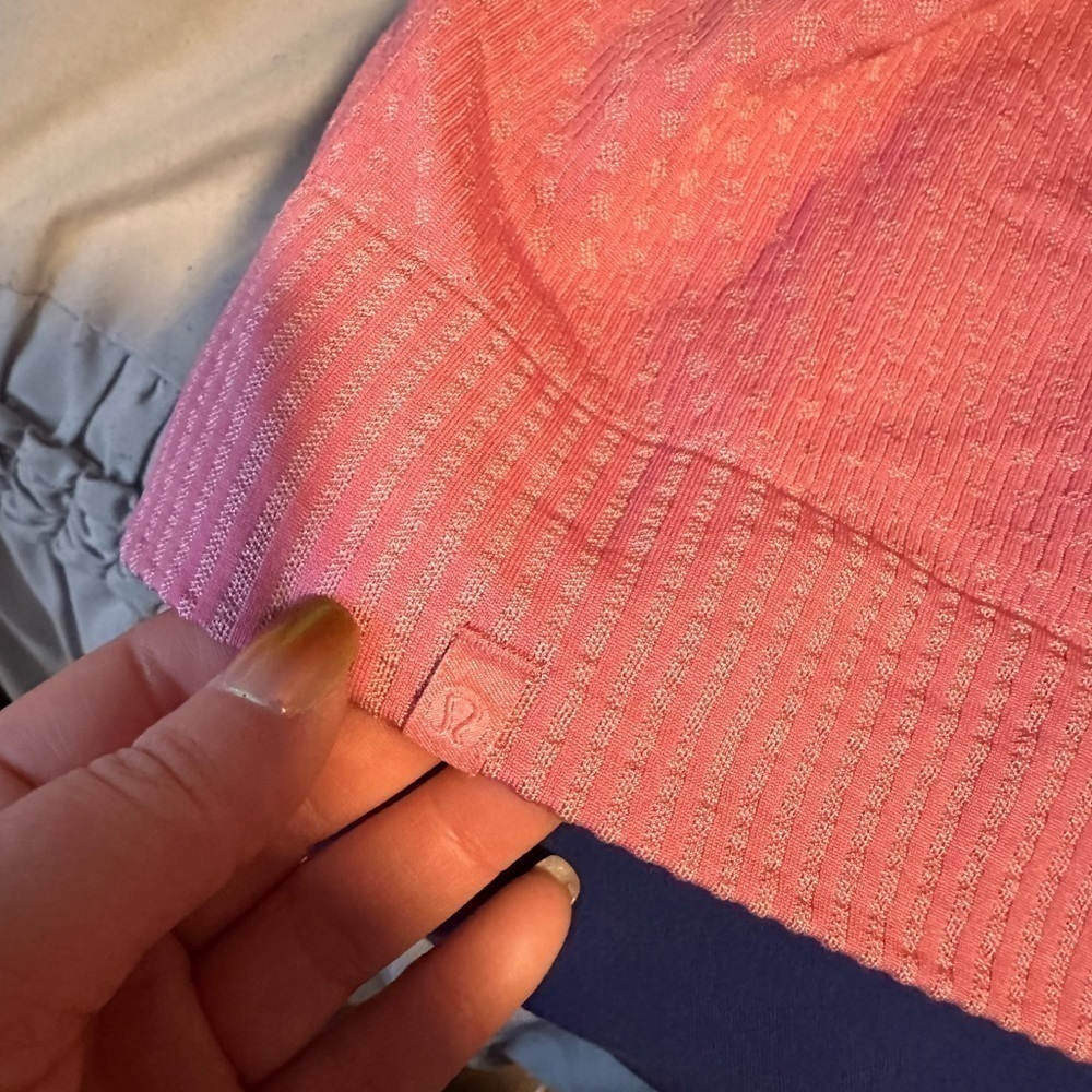 Lululemon pullover - Picture 8 of 9